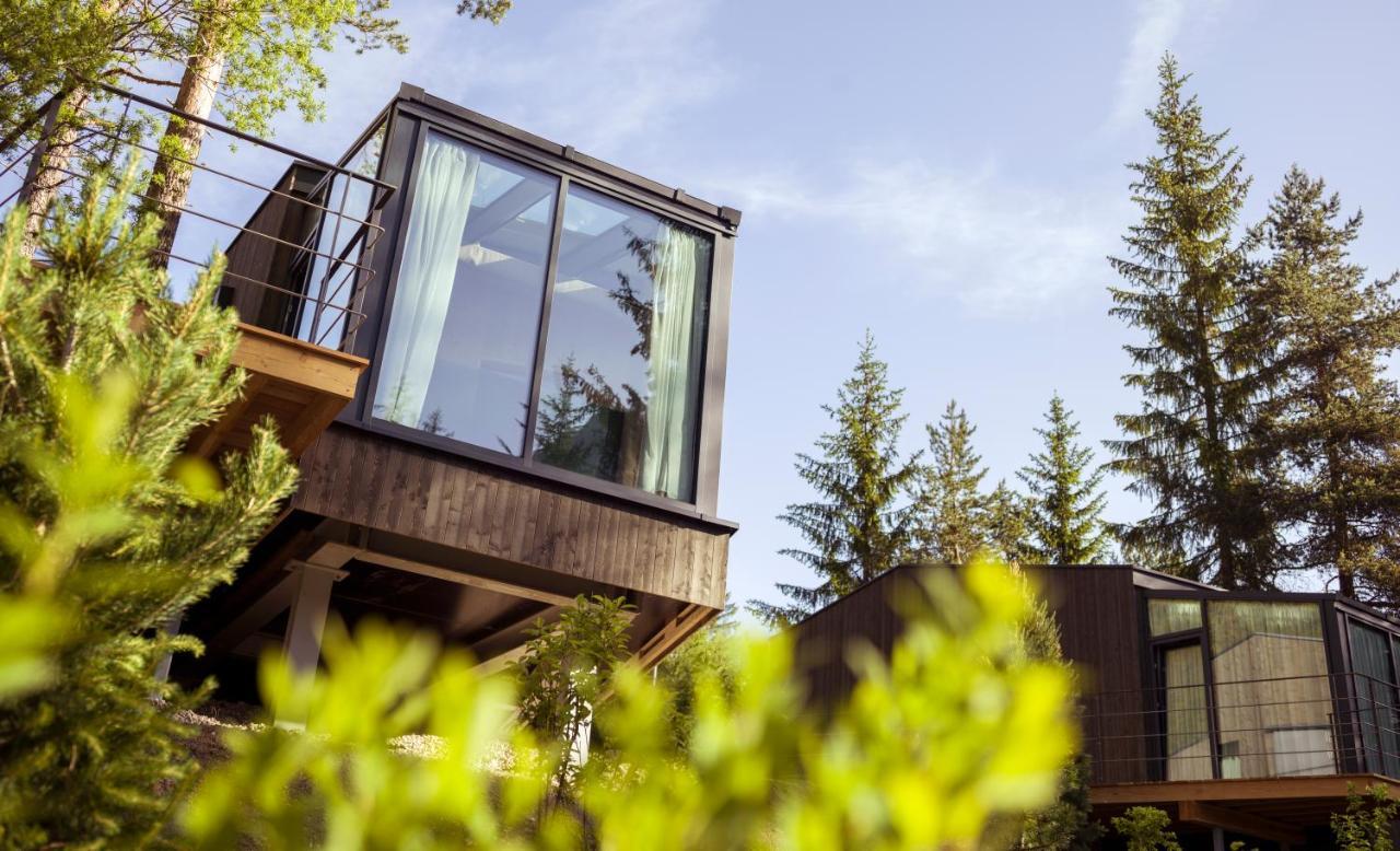 Skyview Chalets Am Camping Toblacher See ภายนอก รูปภาพ